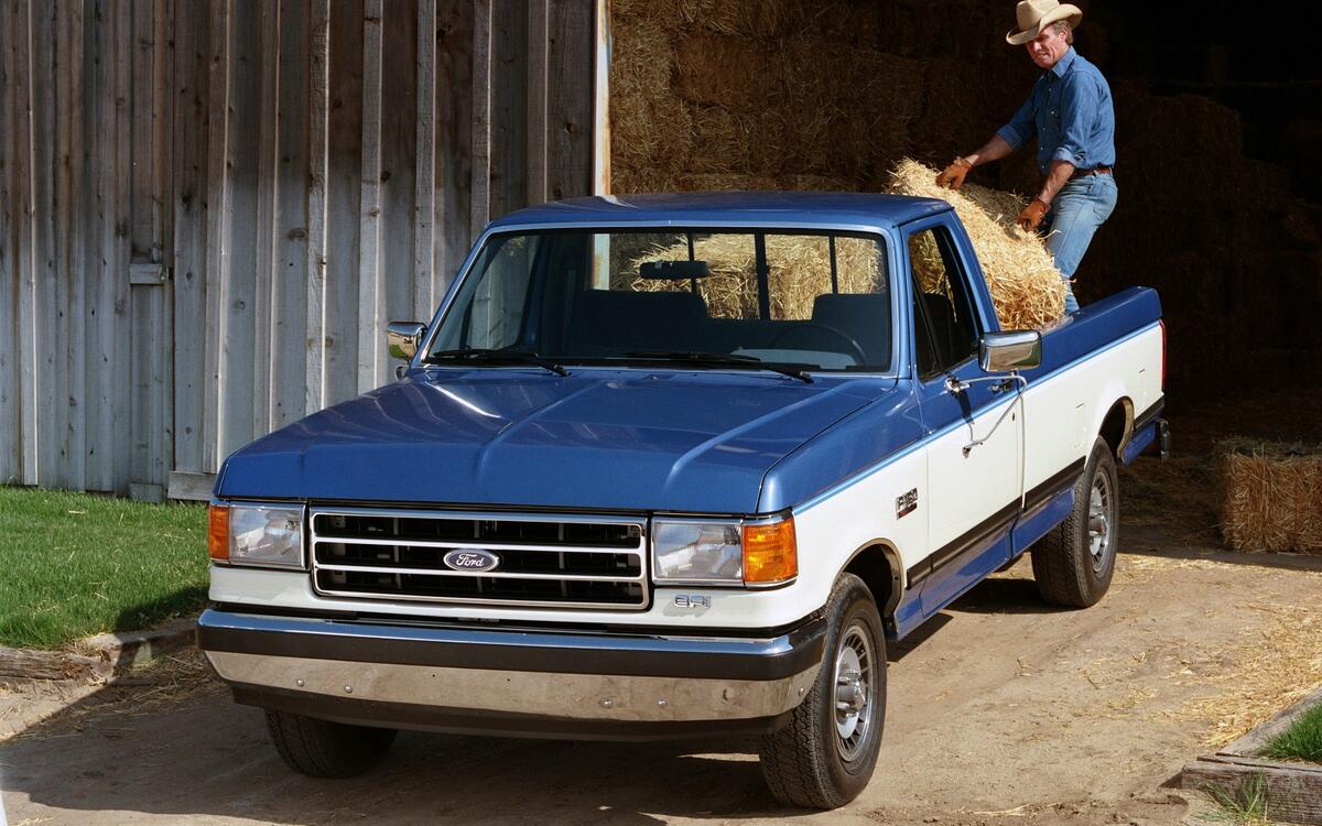 The eighth-generation F-Series (1986) The eighth-generation F-Series (1986)