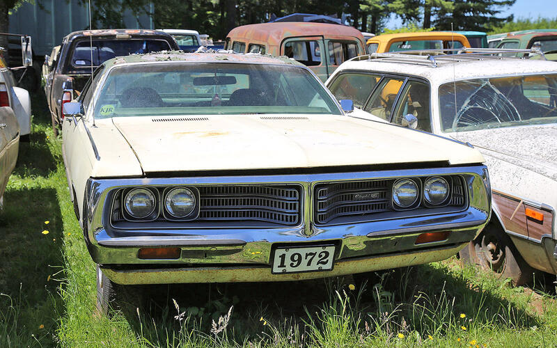 CHRYSLER NEW YORKER - 1972 CHRYSLER NEW YORKER - 1972