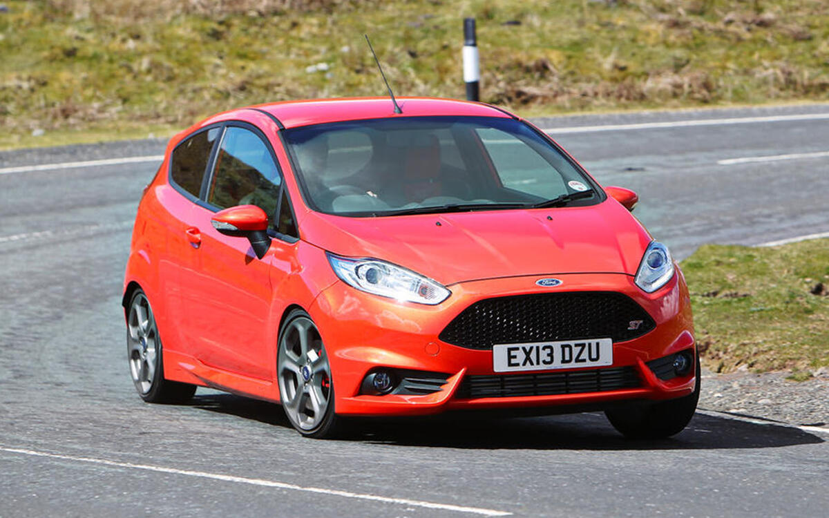Ford Fiesta ST (£5000-£18,000) Ford Fiesta ST (£5000-£18,000)