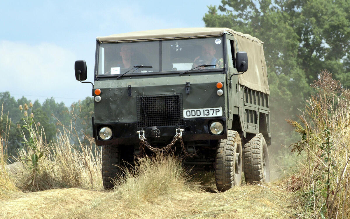 Land Rover 1 Tonne Forward Control (1972) Land Rover 1 Tonne Forward Control (1972)