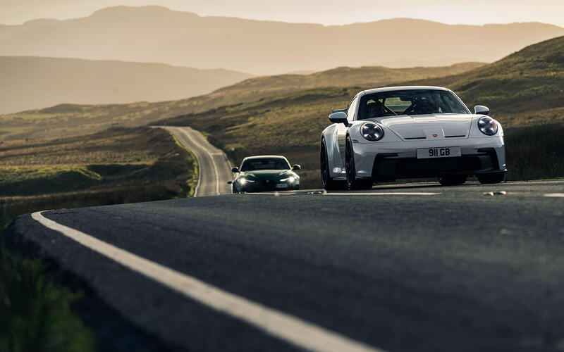 Alfa Romeo Giulia GTAm and Porsche 911 GT3  Alfa Romeo Giulia GTAm and Porsche 911 GT3