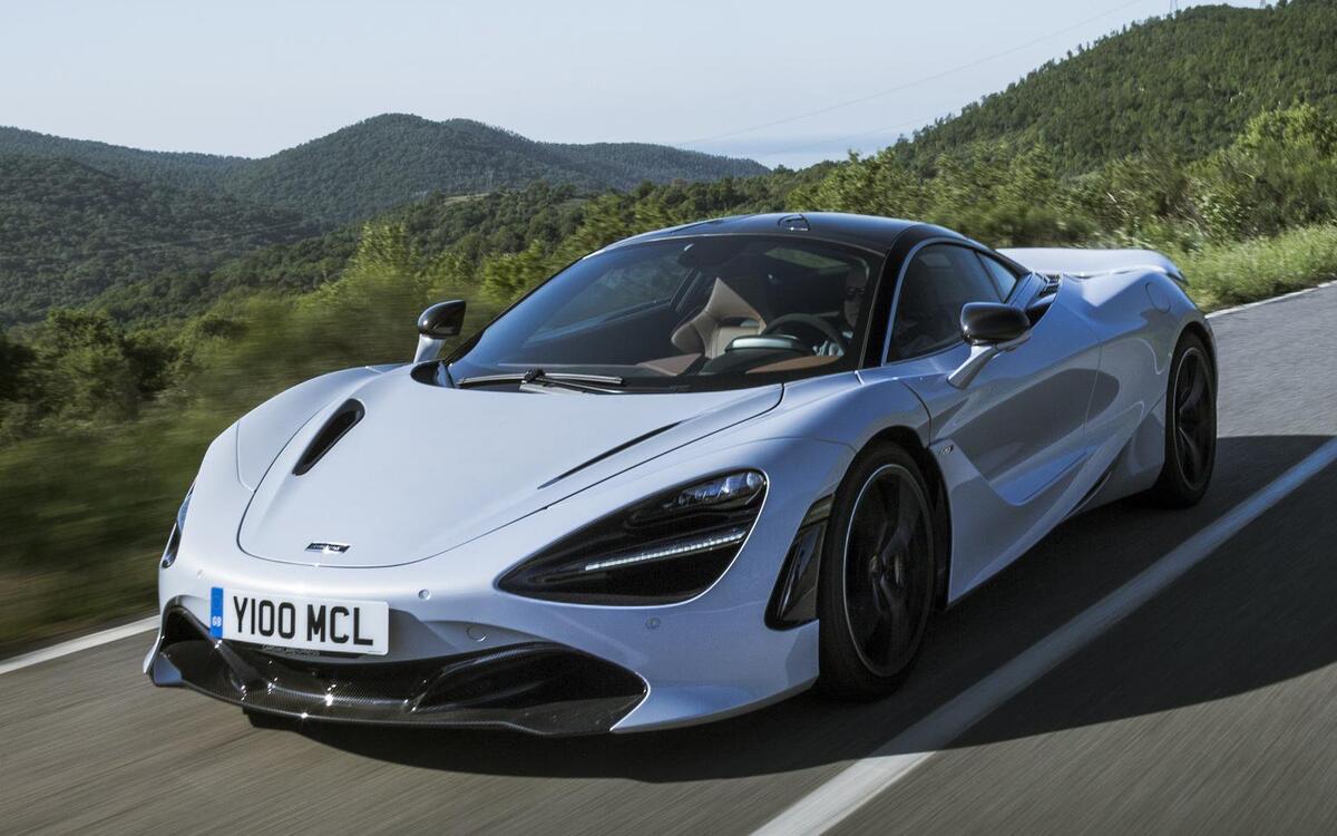5: McLaren 720S