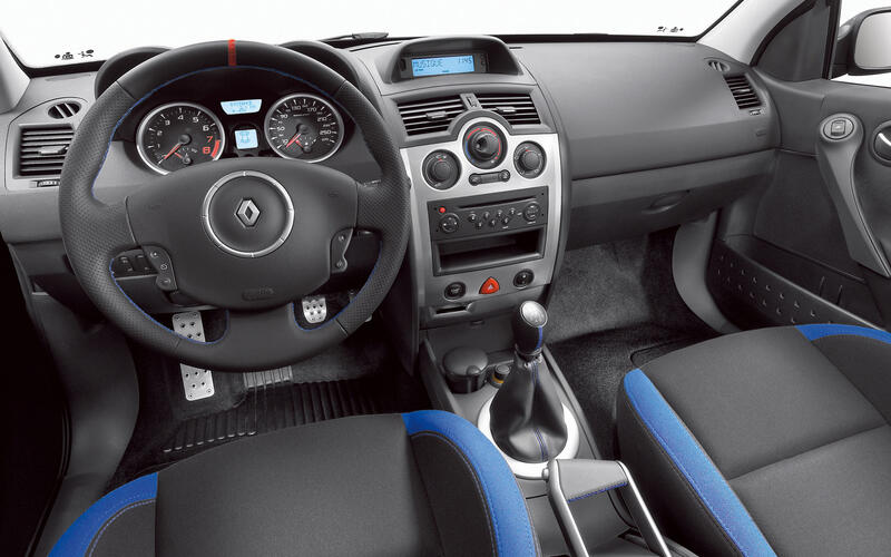 RENAULT MEGANE RS 2004-2009, £4000-£10,000