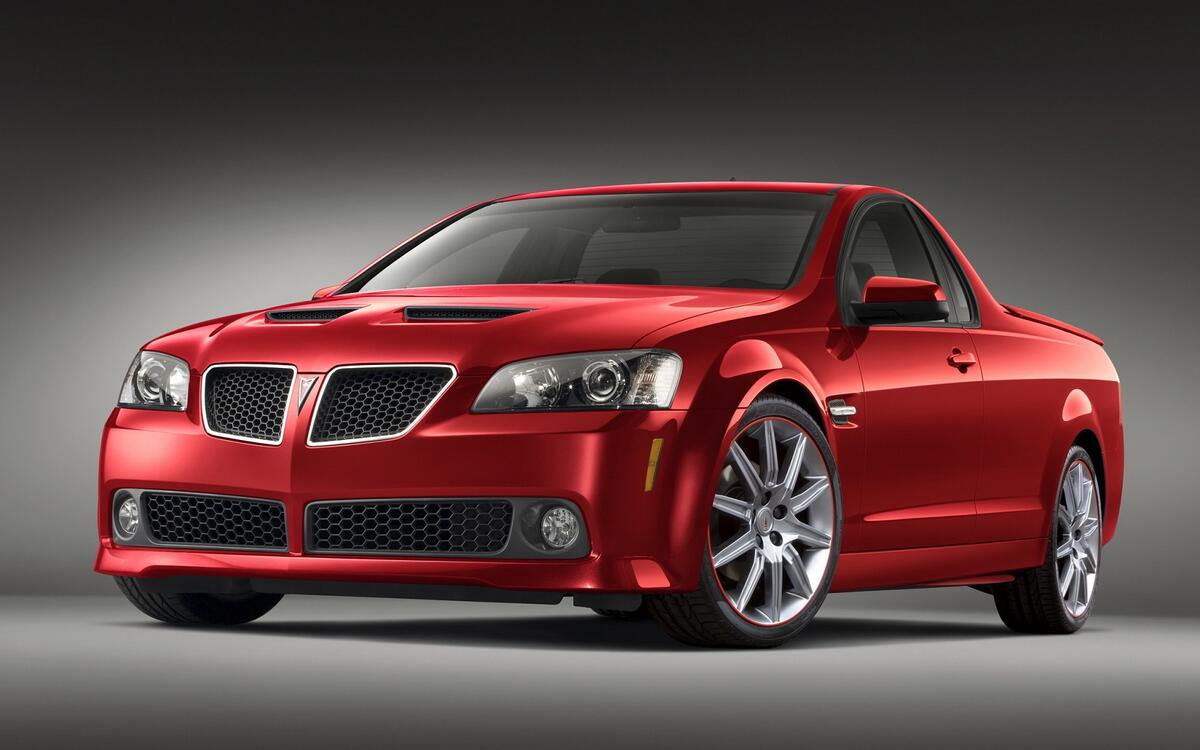 Pontiac G8 ST (2008) Pontiac G8 ST (2008)