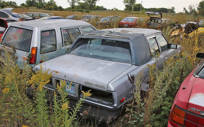 TOYOTA CRESSIDA ELEGANTE