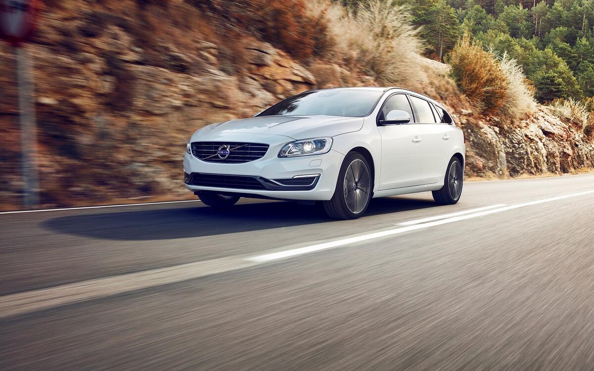 5: Volvo V60 (4369 units sold)