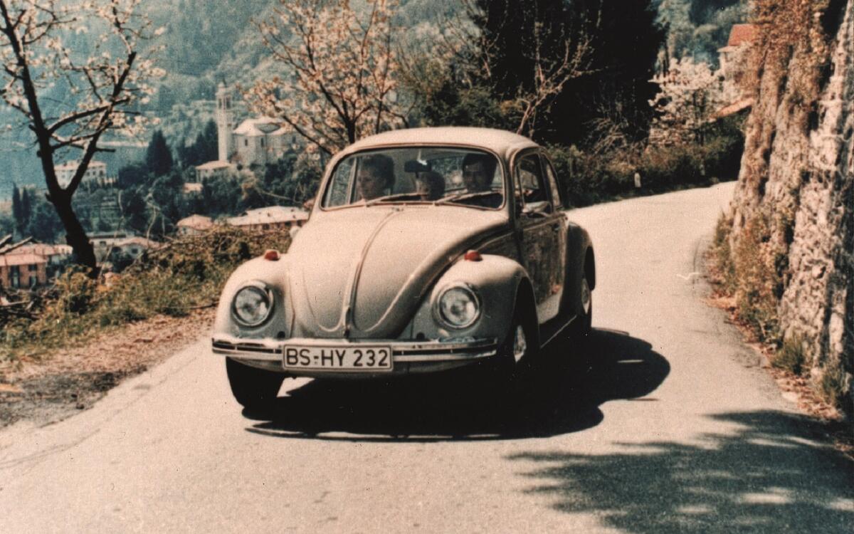 The Beetle gets a new face (1967) The Beetle gets a new face (1967)