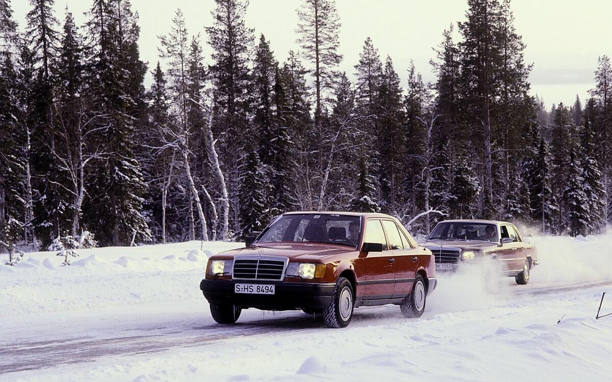 W124 (1984) W124 (1984)