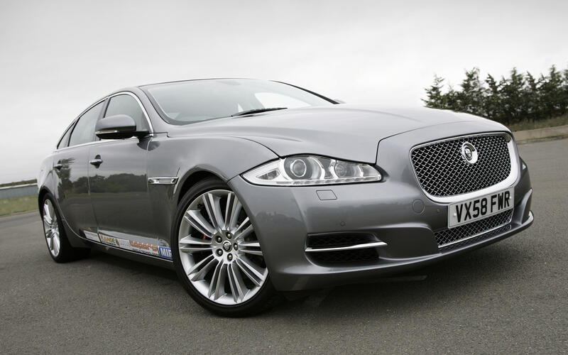 Jaguar XJ – from £8000