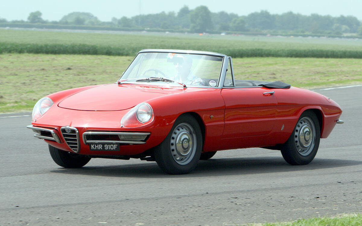 Alfa Romeo Spider: 1966 Alfa Romeo Spider: 1966