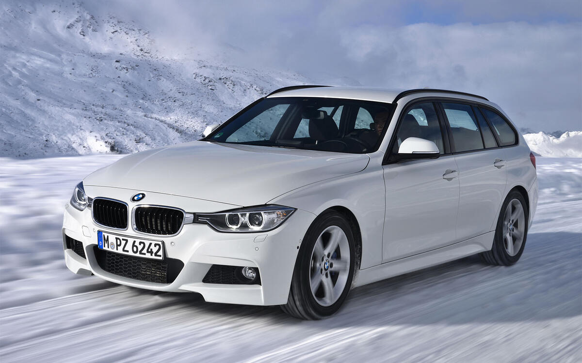 BMW 3 Series – 7 recalls  BMW 3 Series – 7 recalls