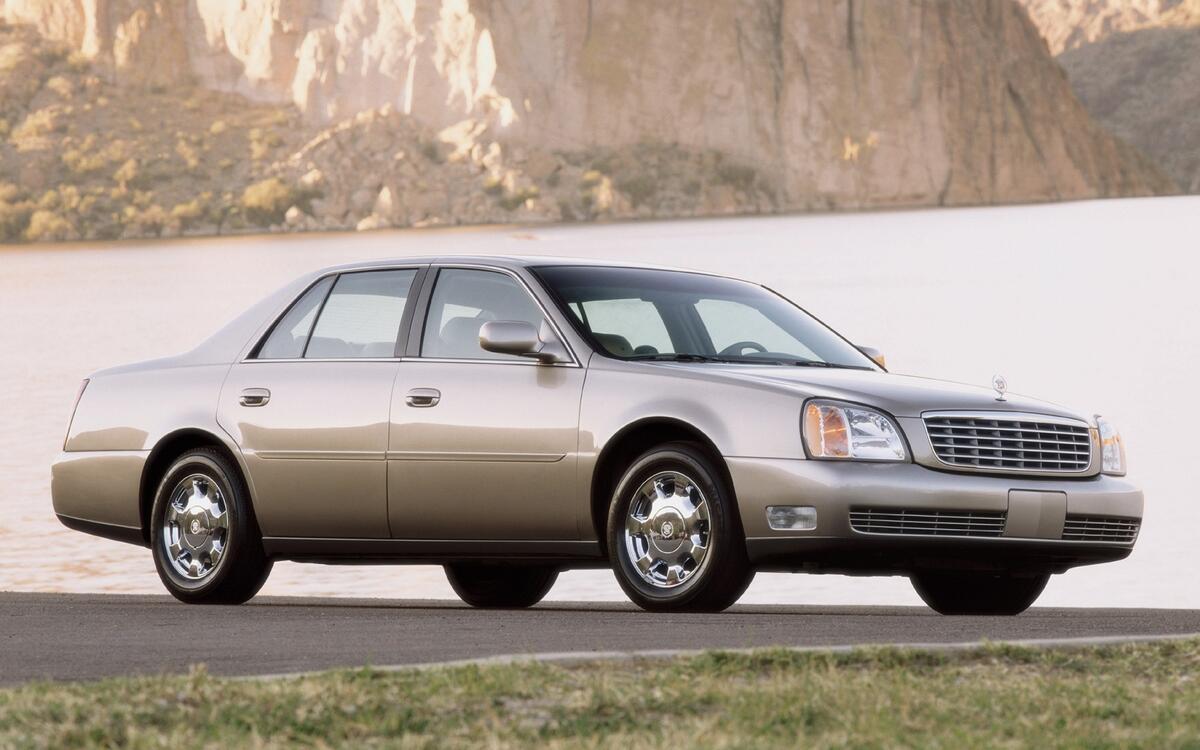 Cadillac DeVille (2000)
