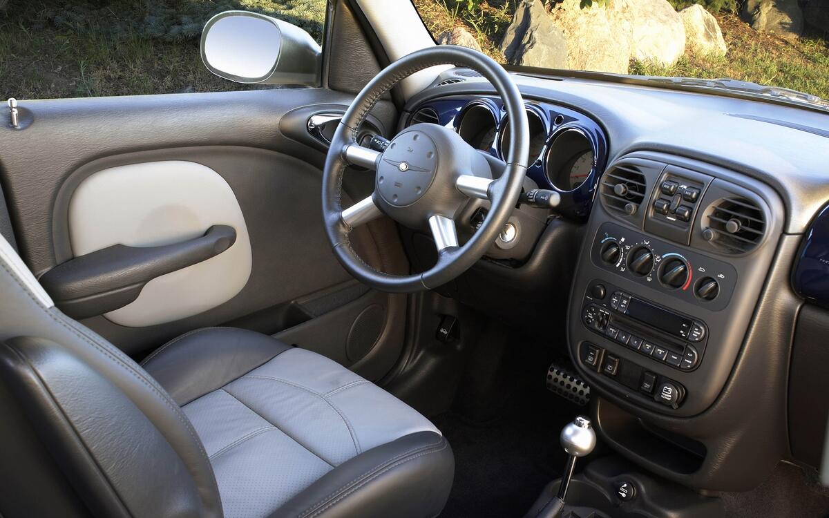 Chrysler PT Cruiser (2000) Chrysler PT Cruiser (2000)