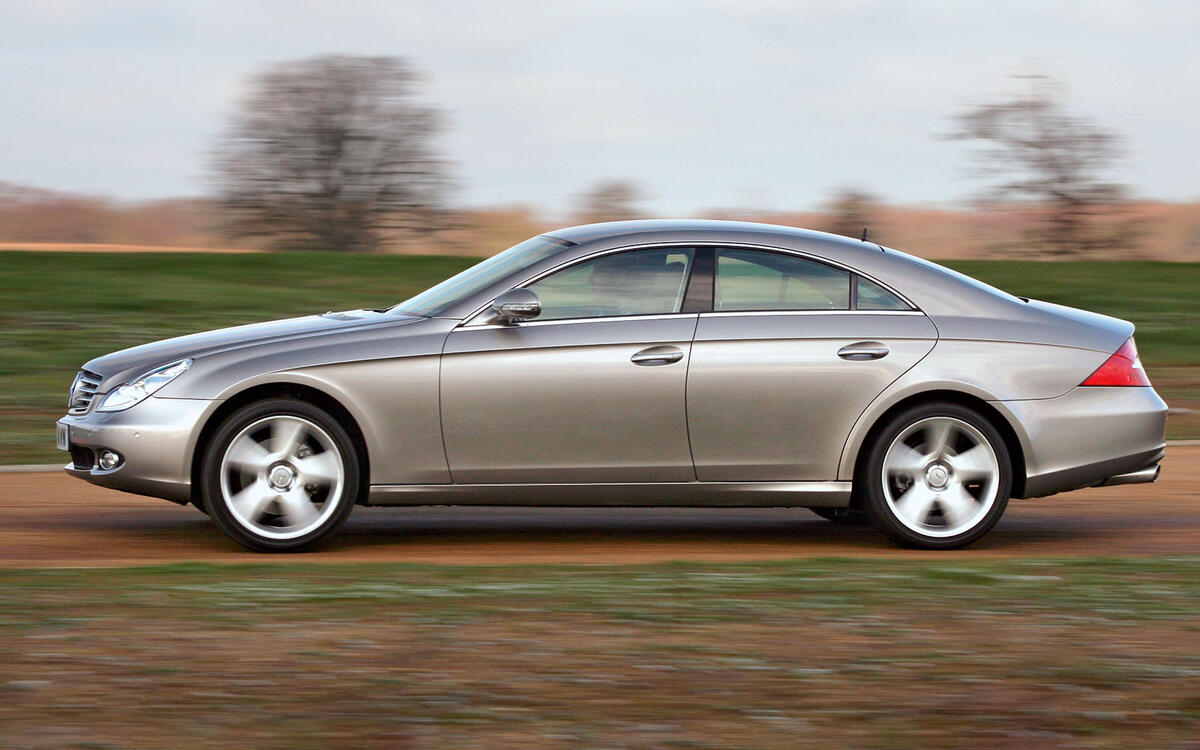 Mercedes-Benz CLS Mercedes-Benz CLS