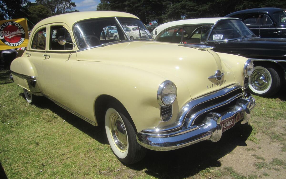 Oldsmobile 88 Oldsmobile 88