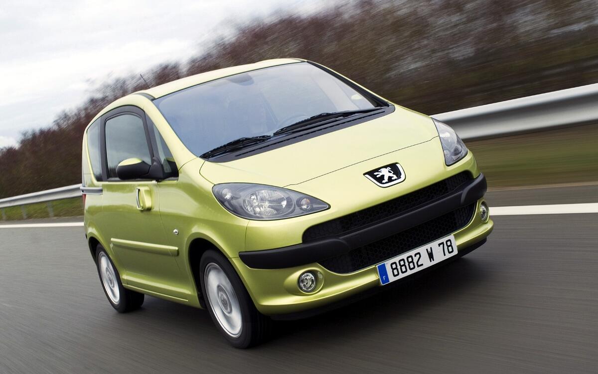Peugeot 1007 (2005) Peugeot 1007 (2005)