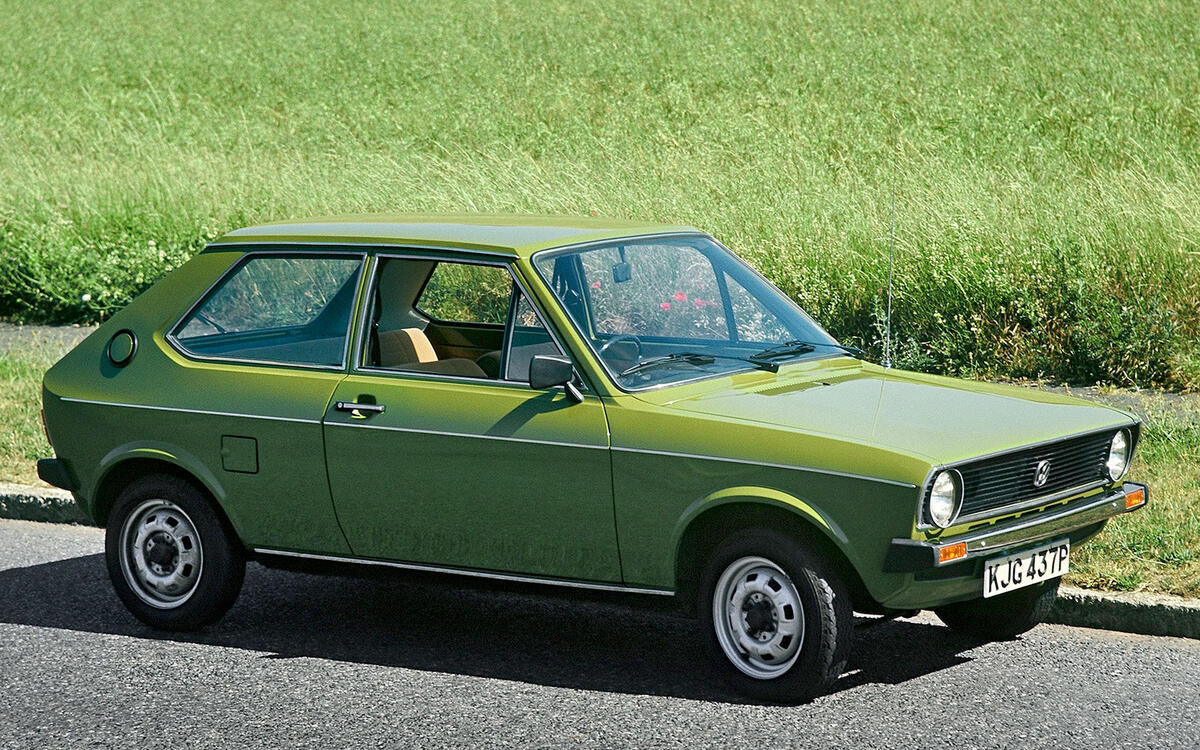 VW Polo (1975) VW Polo (1975)