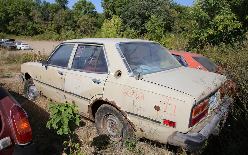 TOYOTA CORONA - 1977 TOYOTA CORONA - 1977