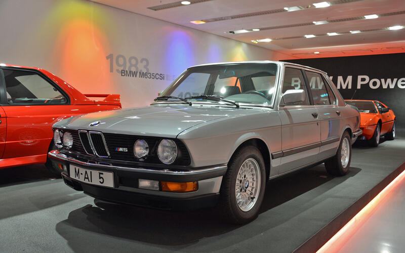 M5 (1985)