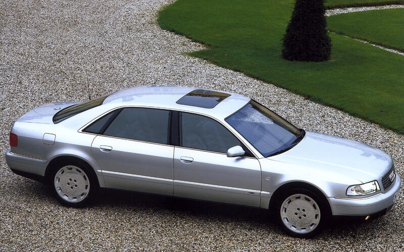 Audi A8 (1994)