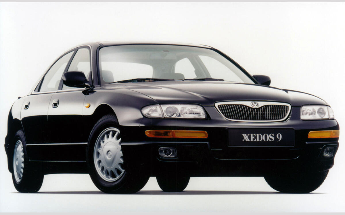 Amati (1993) Amati (1993)