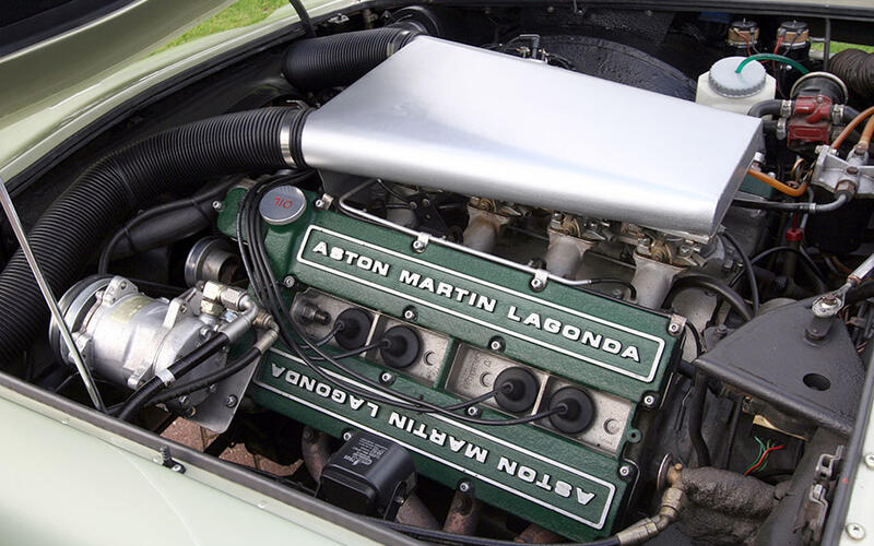 Aston Martin V8 (1969) Aston Martin V8 (1969)