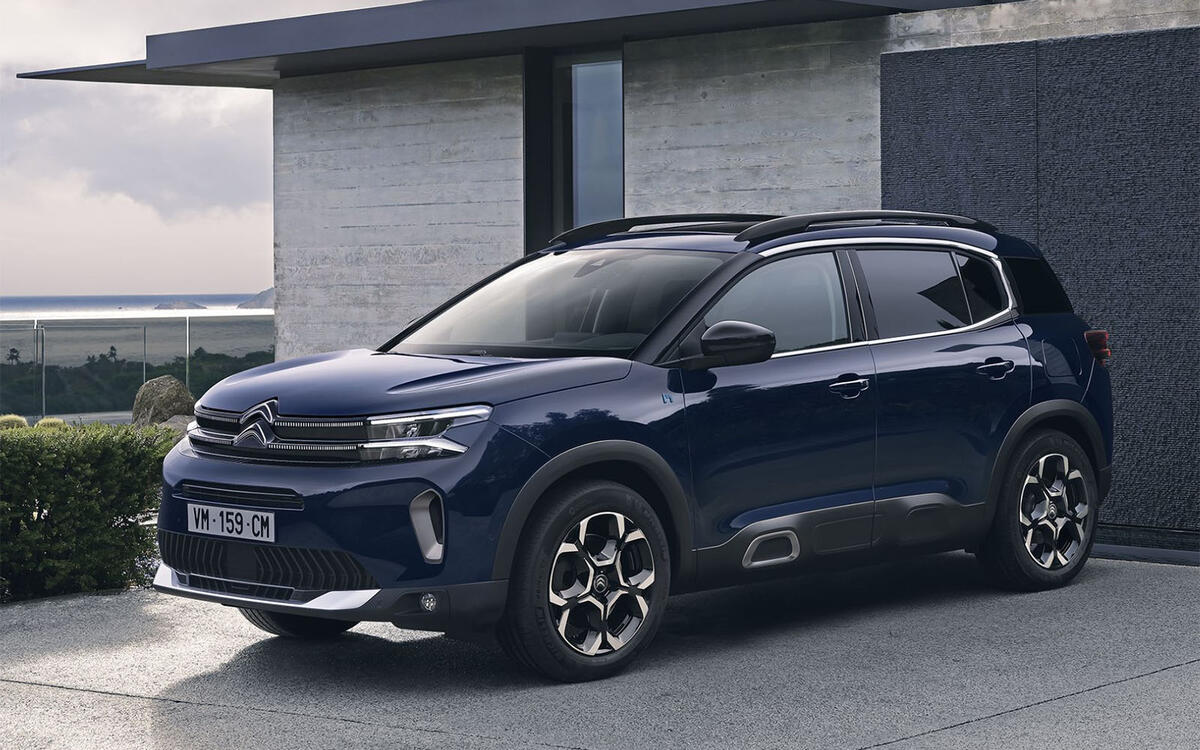 3: Citroen – 15 recalls affecting 12 models 