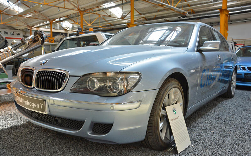 BMW Hydrogen 7 (2005)