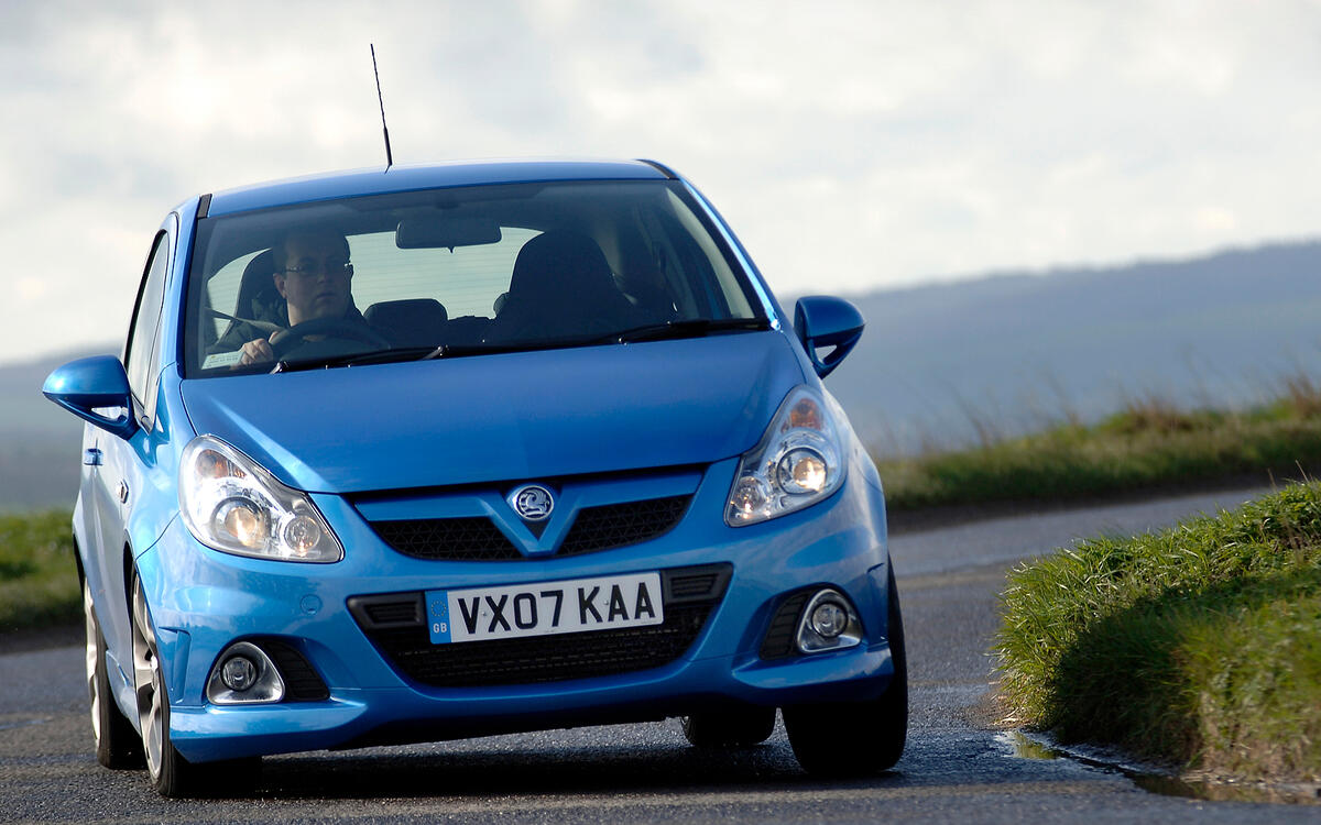 Vauxhall Corsa VXR (from £3000) Vauxhall Corsa VXR (from £3000)