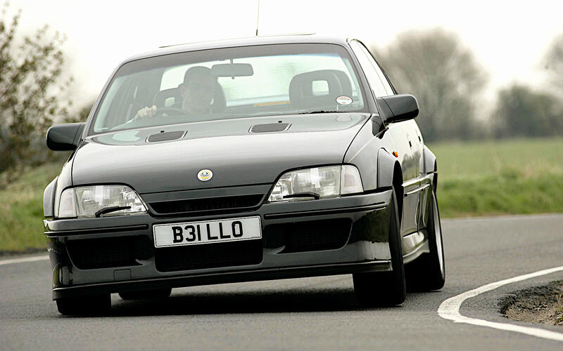 Vauxhall Lotus Carlton (1990)