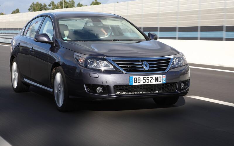 Renault Latitude (2010)