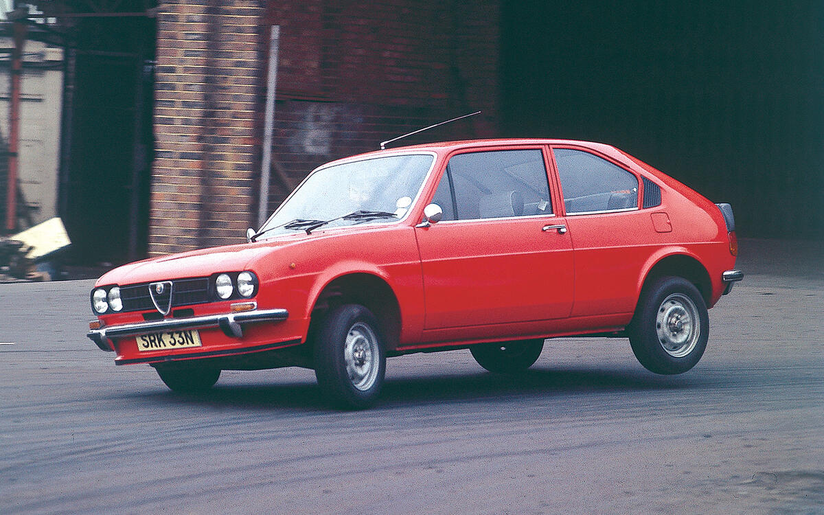 Alfa Romeo Alfasud (from £9900) Alfa Romeo Alfasud (from £9900)