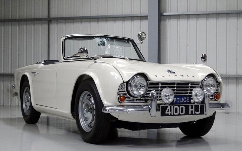 82 1961 Triumph TR4