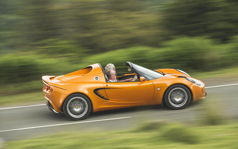 LOTUS ELISE 2001-2011, £10,000-£50,000 LOTUS ELISE 2001-2011, £10,000-£50,000