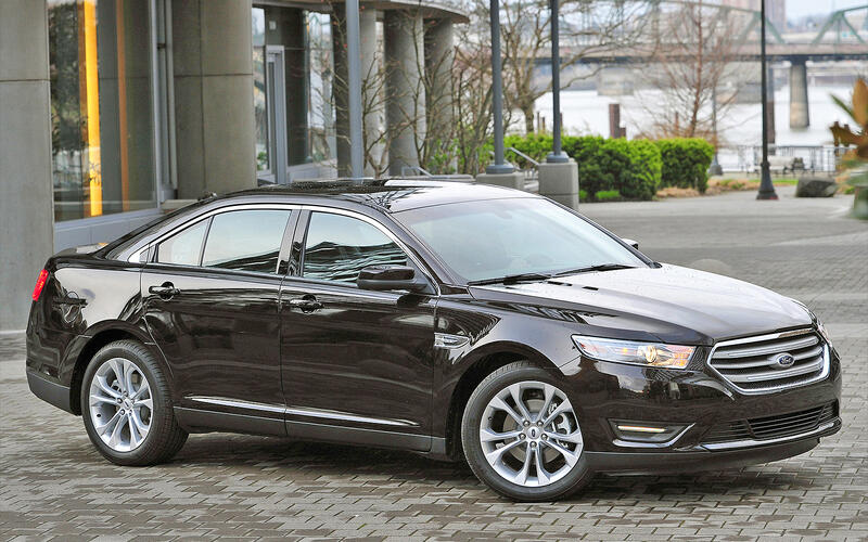 #11: Ford Taurus (8,404,000) #11: Ford Taurus (8,404,000)