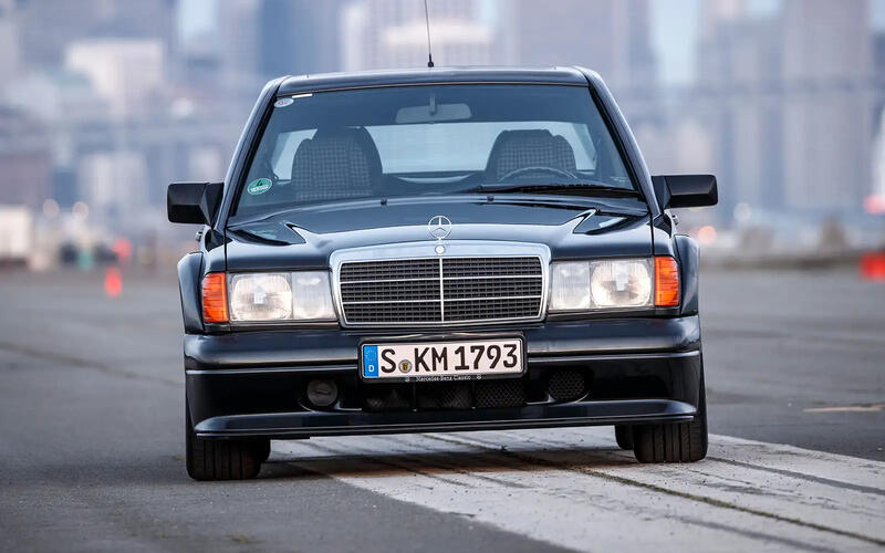 Mercedes 190E (1982)