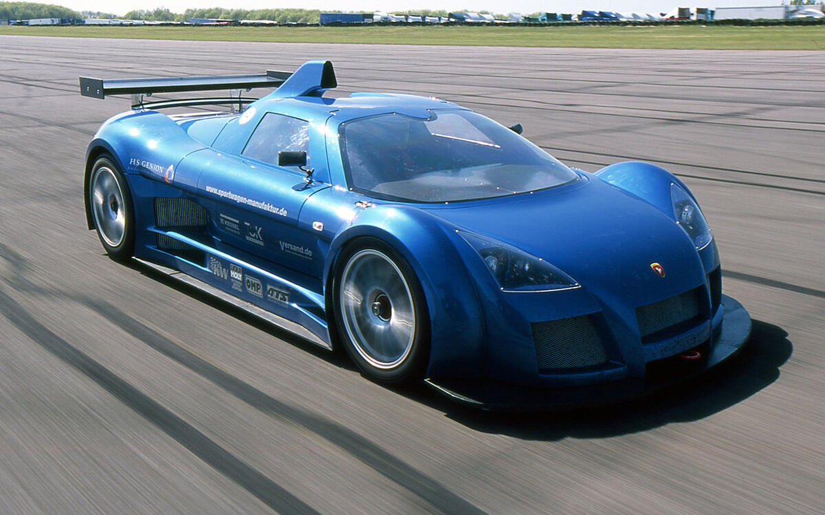 Gumpert Apollo (2005) Gumpert Apollo (2005)