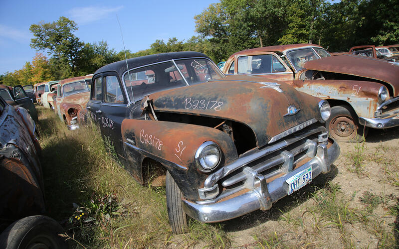 PLYMOUTH CRANBROOK - 1951 PLYMOUTH CRANBROOK - 1951