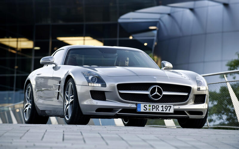 2010: Mercedes-Benz SLS AMG 2010: Mercedes-Benz SLS AMG