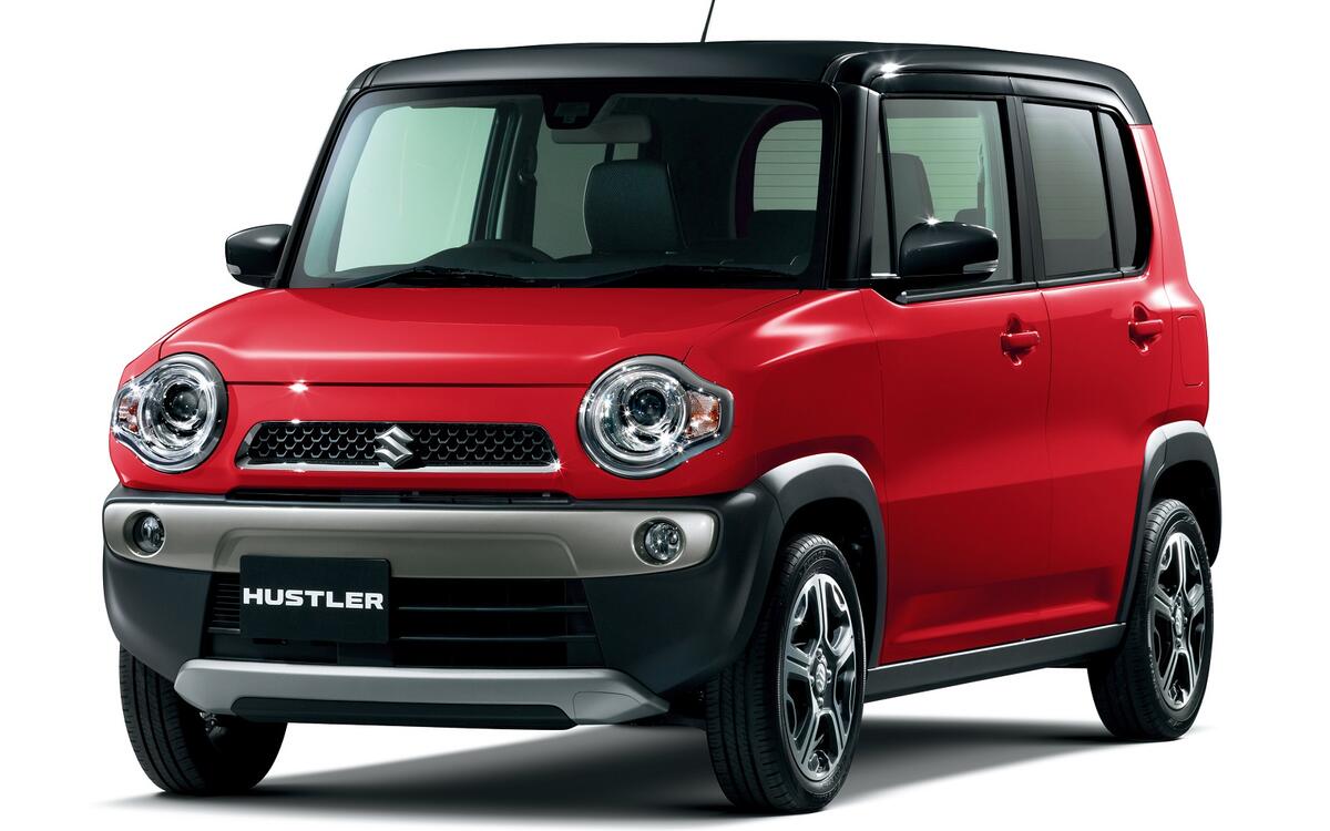 Suzuki Hustler (2014) Suzuki Hustler (2014)