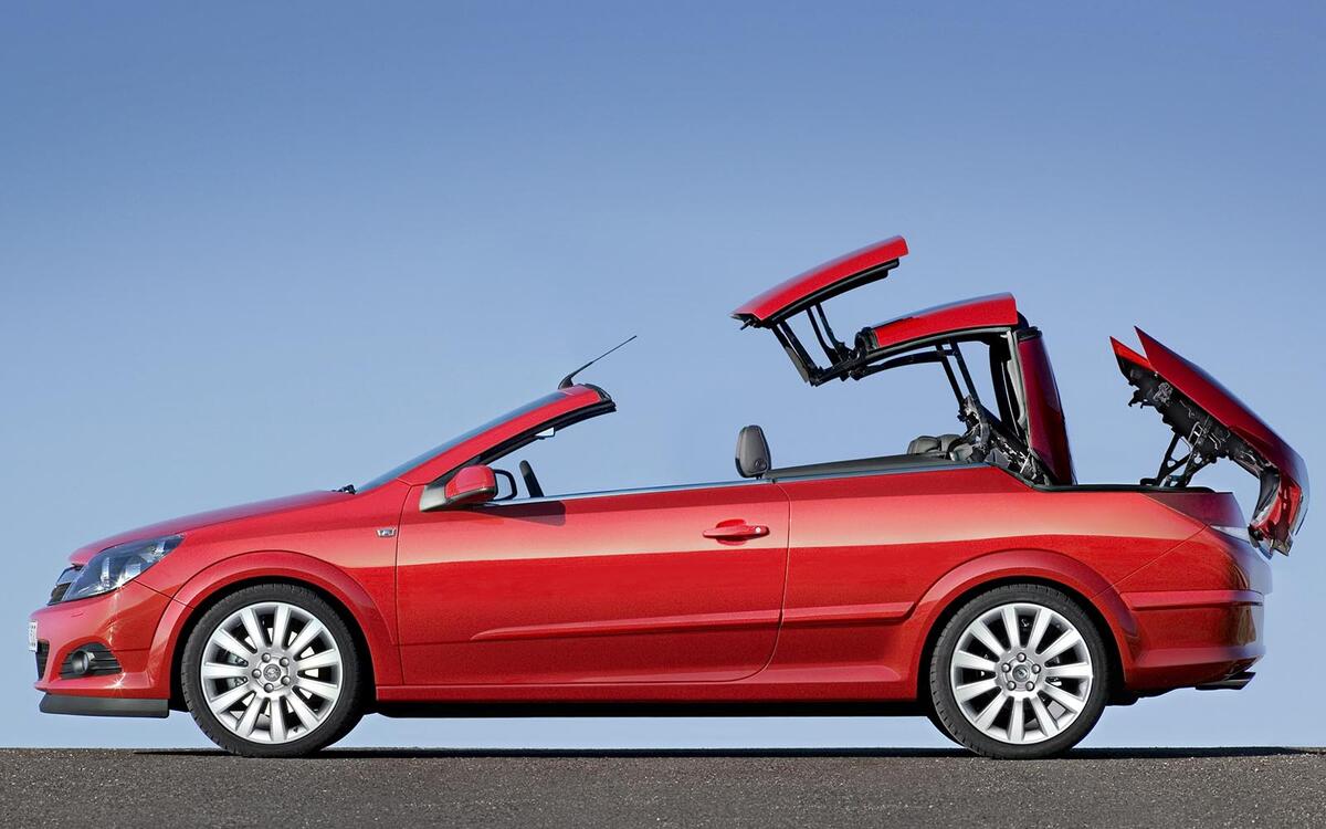 Vauxhall Astra TwinTop (from £1500) Vauxhall Astra TwinTop (from £1500)