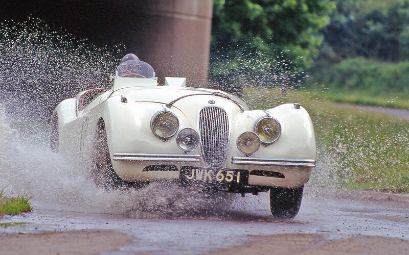 Jaguar XK120 (1948-1954)