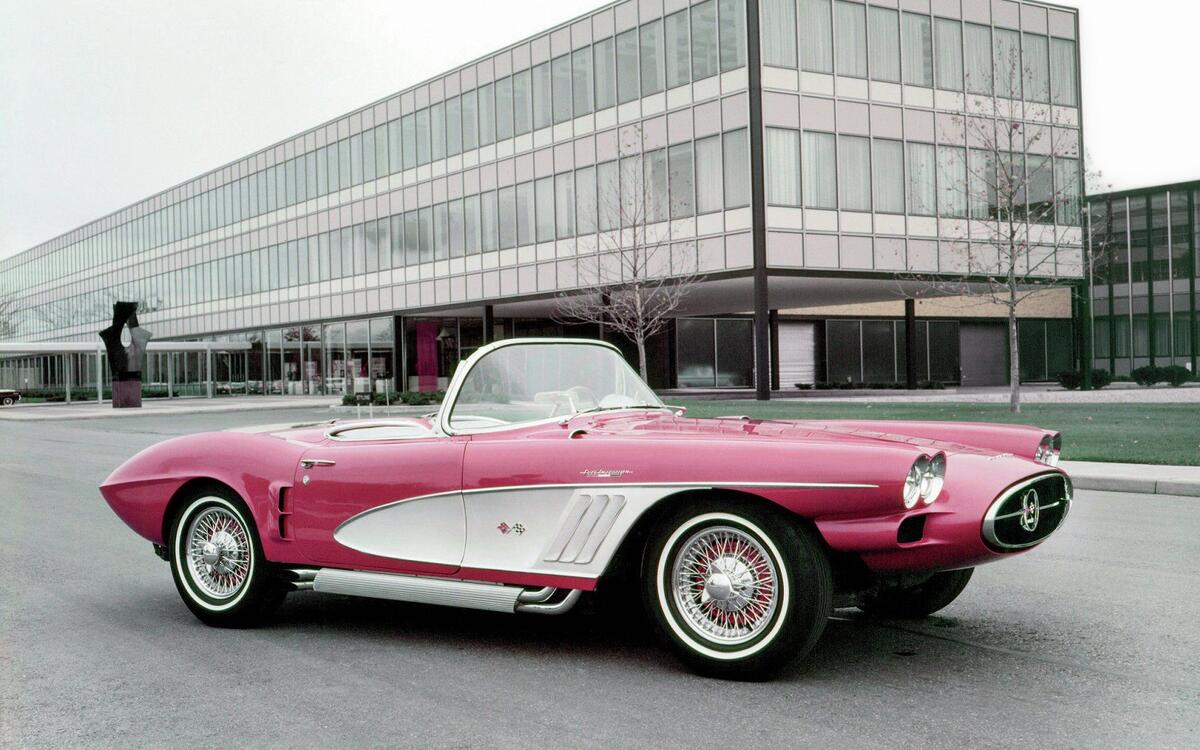 XP-700 Corvette (1958) XP-700 Corvette (1958)