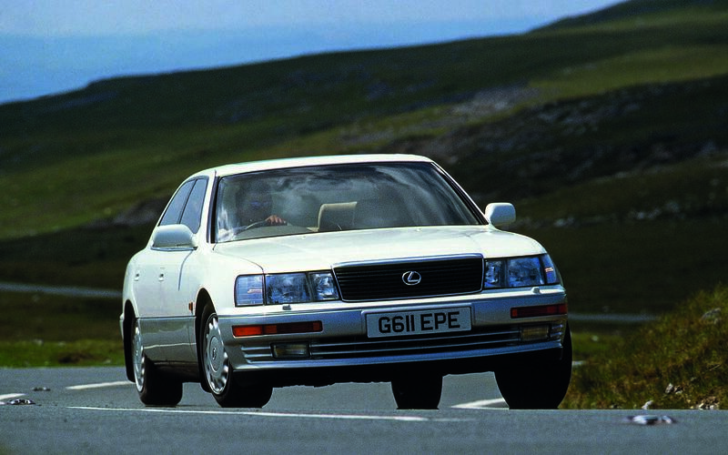 1989 – Lexus LS