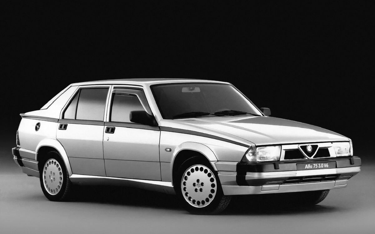 Alfa Romeo Milano Verde (1987-1989)