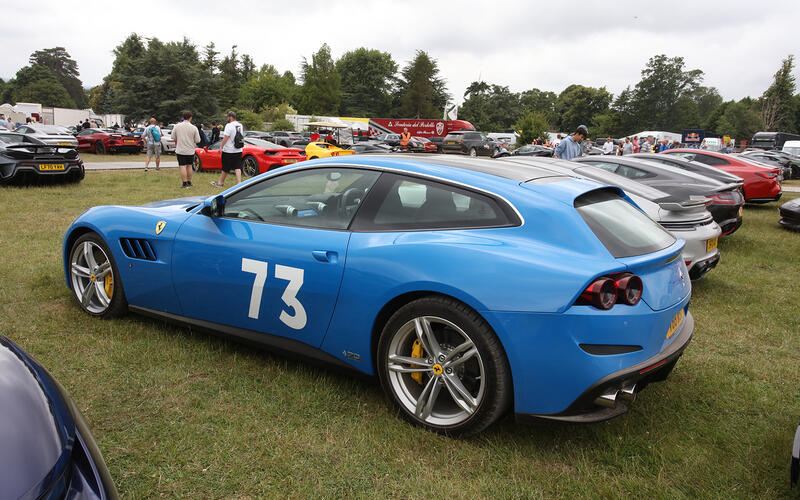 Ferrari GTC4 Lusso V12 Ferrari GTC4 Lusso V12