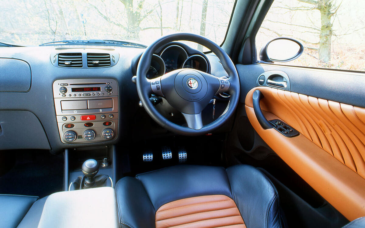 Alfa Romeo 147 GTA (£8000-£20,000) Alfa Romeo 147 GTA (£8000-£20,000)