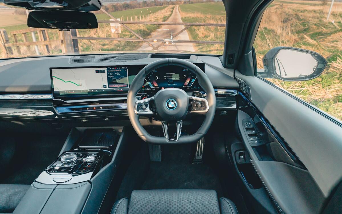 BMW 5 Series – best hybrid BMW 5 Series – best hybrid