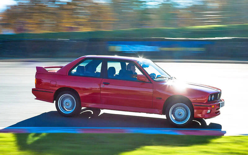 BMW M3 E30