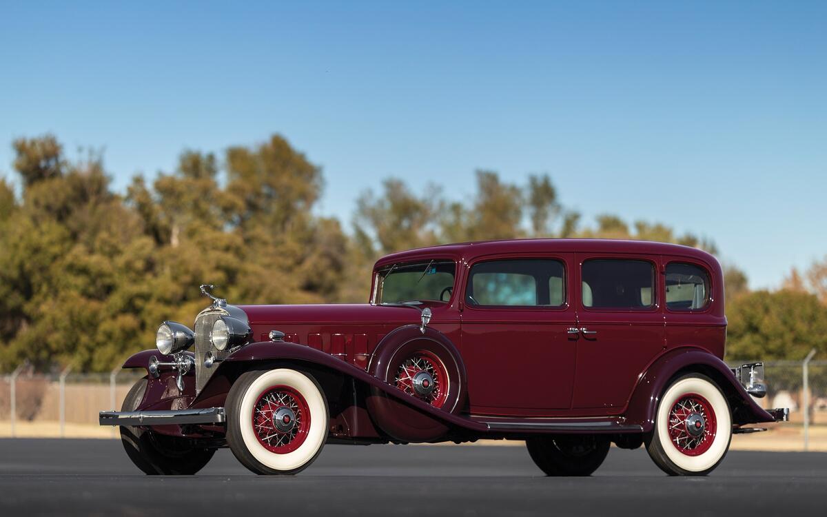 Cadillac V-16 (1930)